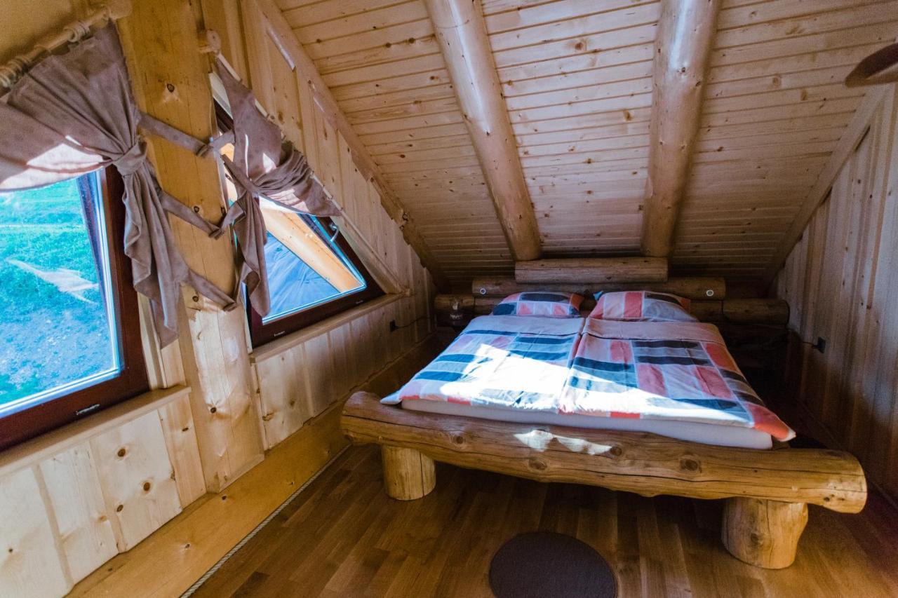 Forest Glade Cottage - Koca Na Jasi Recica ob Savinji エクステリア 写真