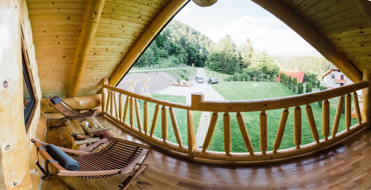 Forest Glade Cottage - Koca Na Jasi Recica ob Savinji エクステリア 写真